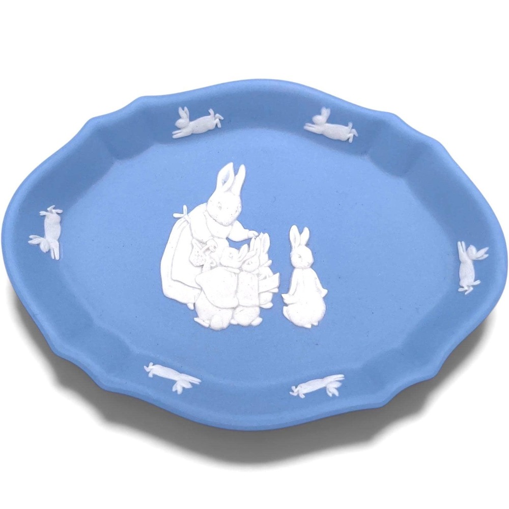 RARE Wedgwood Peter Rabbit Jasperware Blue Oval Trinket Dish Beatrix Potter